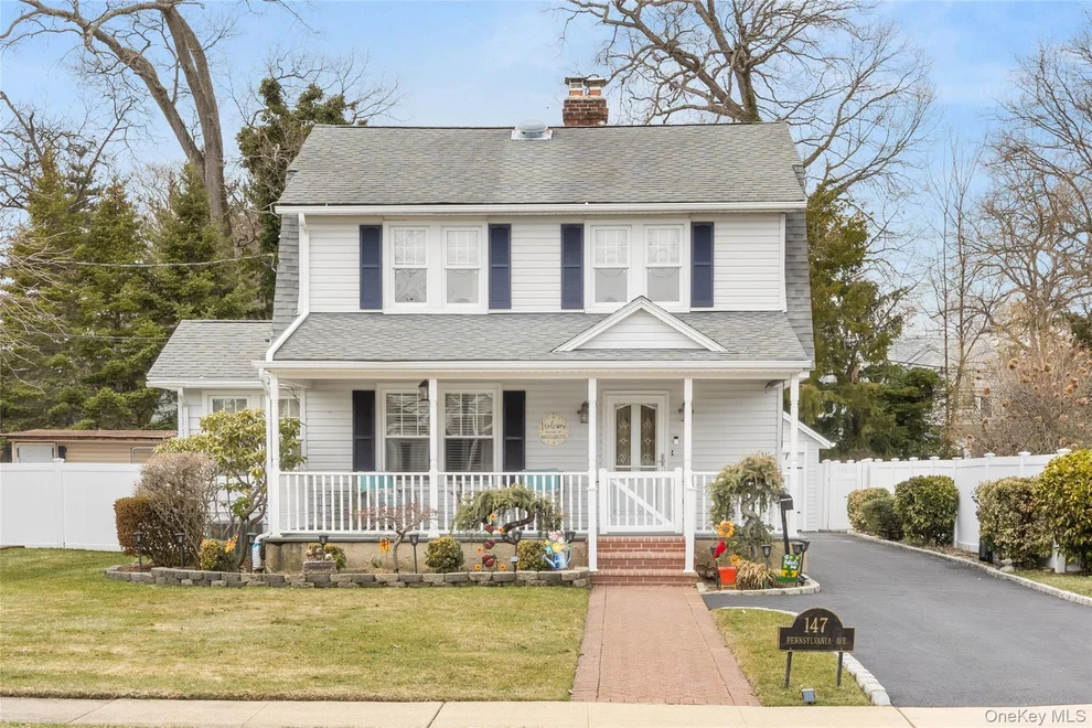 Unit for sale at 147 Pennsylvania Avenue, Hempstead, NY 11520