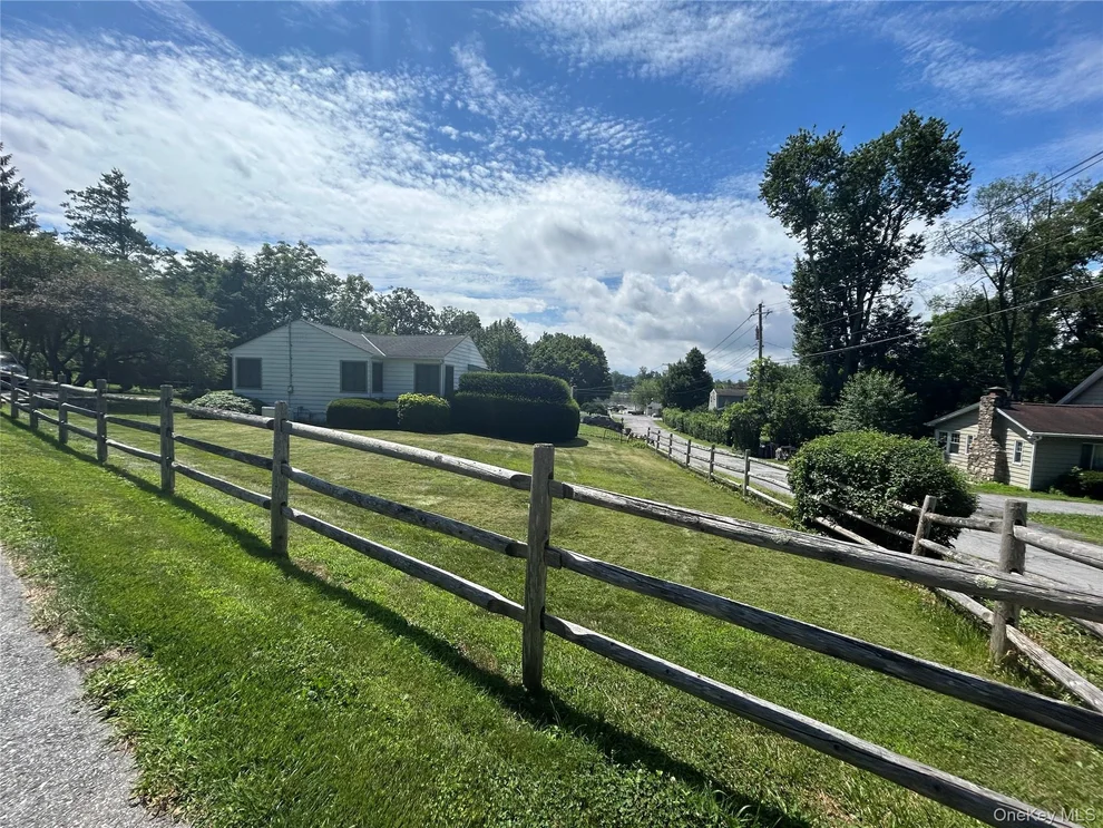 Unit for sale at 10 Huron Road, Kent, NY 10512