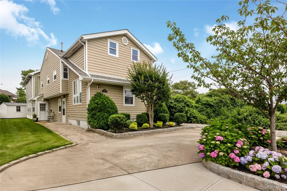 Unit for sale at 1579 Park Street, Hempstead, NY 11509