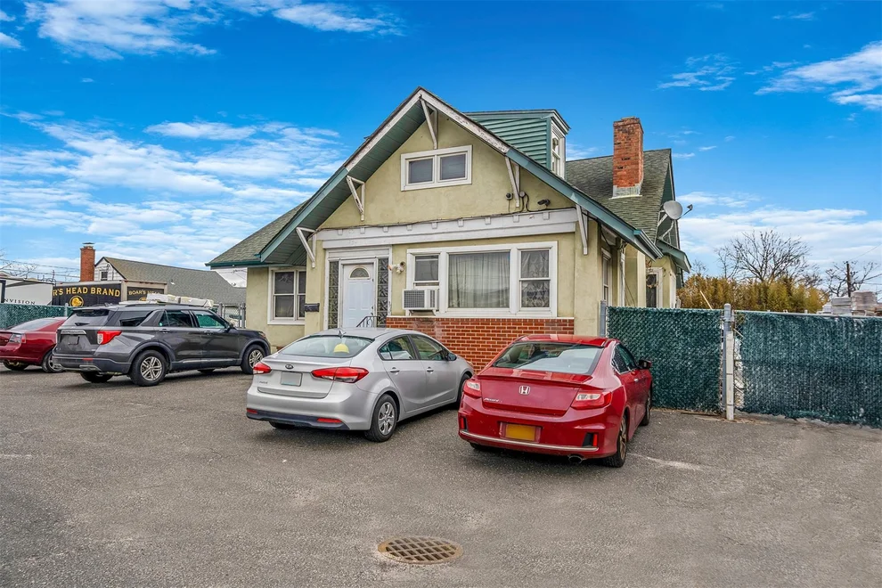 Unit for sale at 327 Ronkonkoma Avenue, Brookhaven, NY 11779