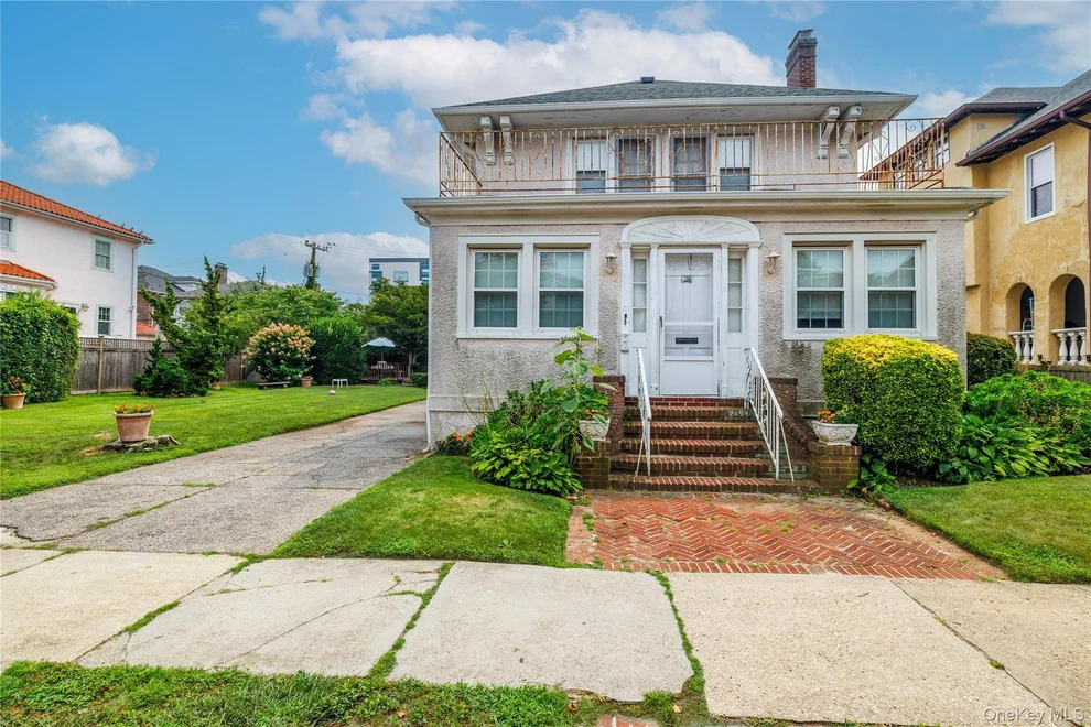 Unit for sale at 150 E Beech Street, Long Beach, NY 11561