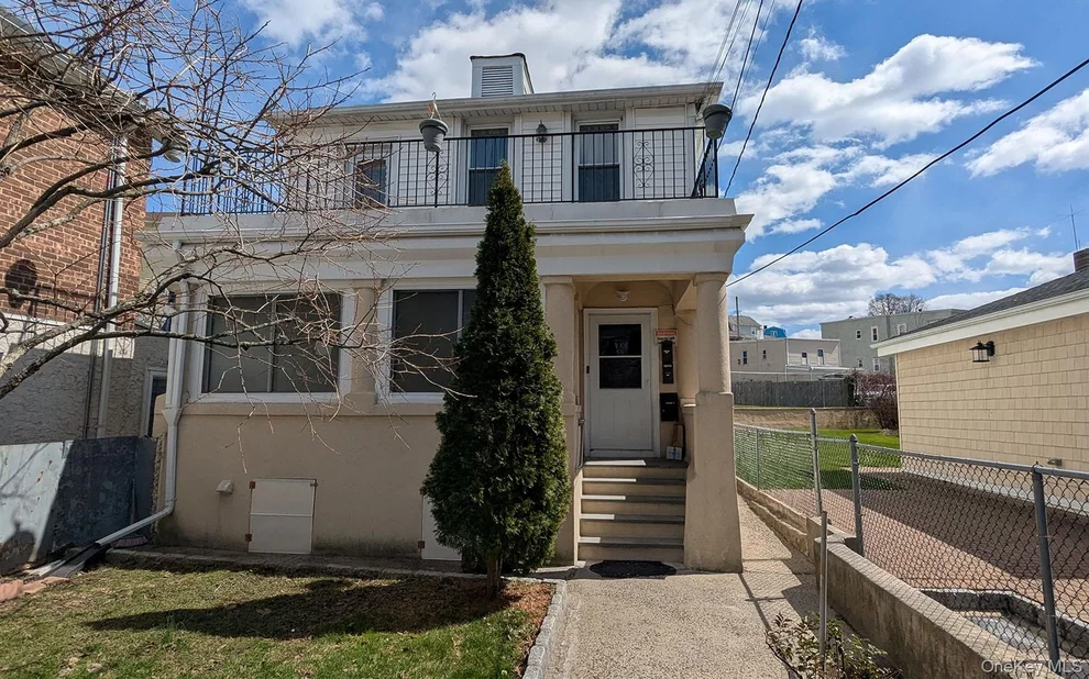Unit for sale at 116 Gavin Street, Yonkers, NY 10701