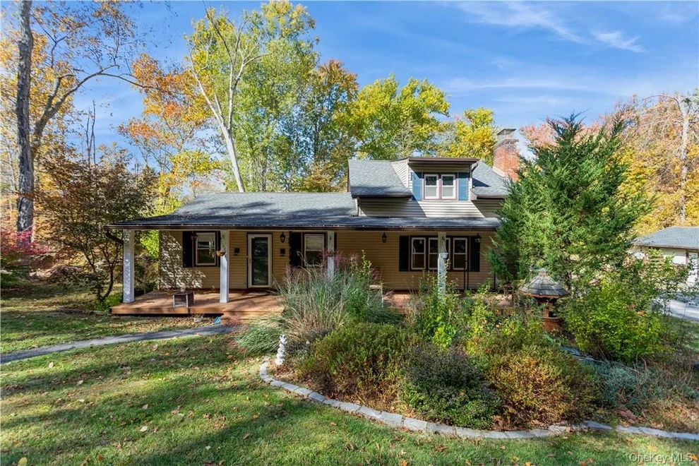 Unit for sale at 11 Creek Bend Road, East Fishkill, NY 12533