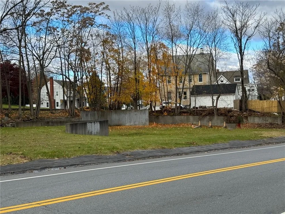 Unit for sale at 137 Lindsey Avenue, Cortlandt, NY 10511