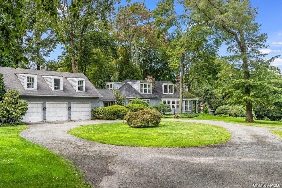 Unit for sale at 34 Yellow Cote Road, Oyster Bay, NY 11771
