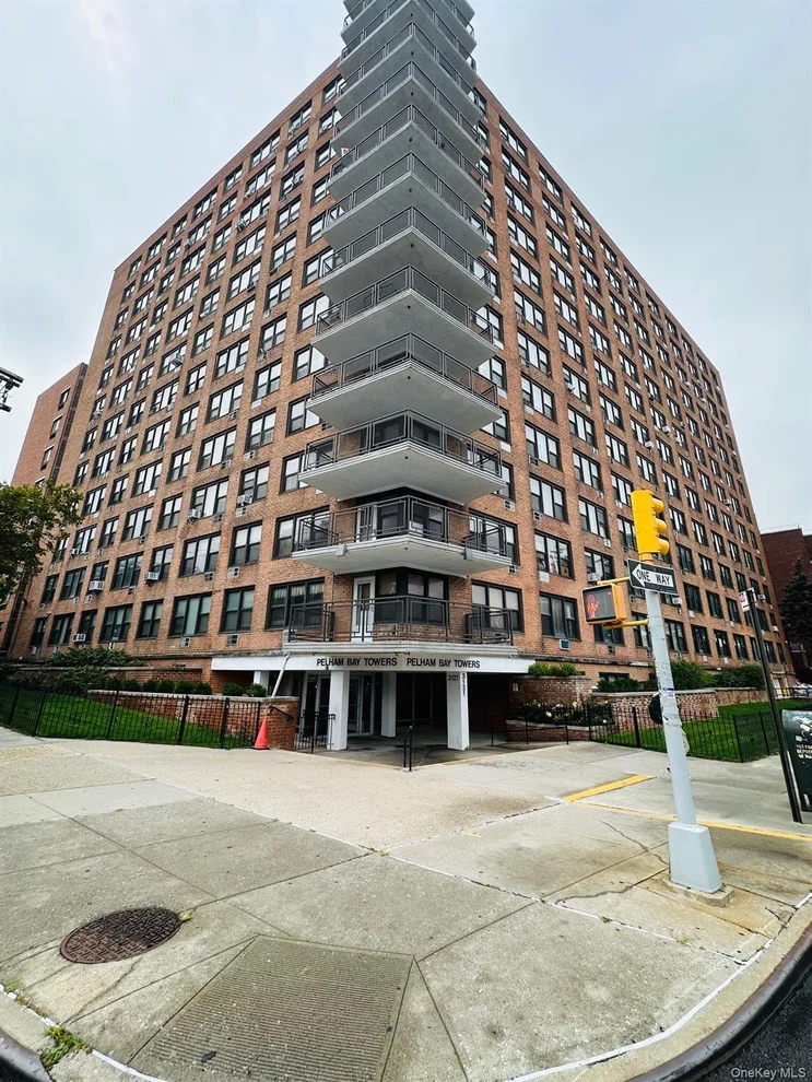 Unit for sale at 3121 middletown Road, New York, NY 10461