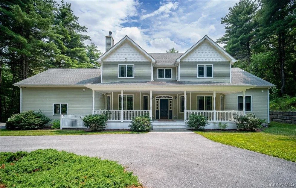Unit for sale at 49 Barkit Kennel Road, Pleasant Valley, NY 12569