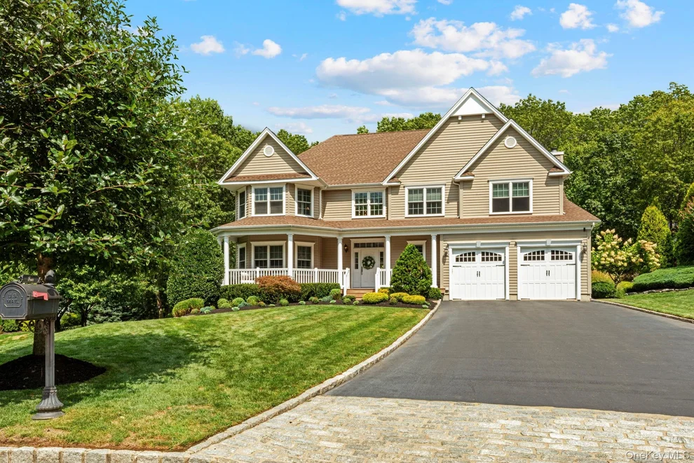 Unit for sale at 4 Dreamworks Court, Huntington, NY 11768