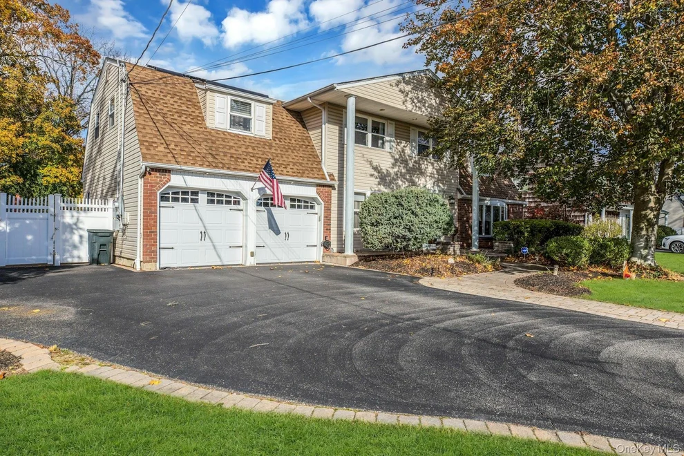 Unit for sale at 27 Hollister Lane, Islip, NY 11751