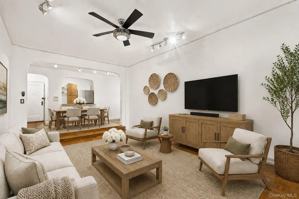 Unit for sale at 2160 Bronx Park E, New York, NY 10462