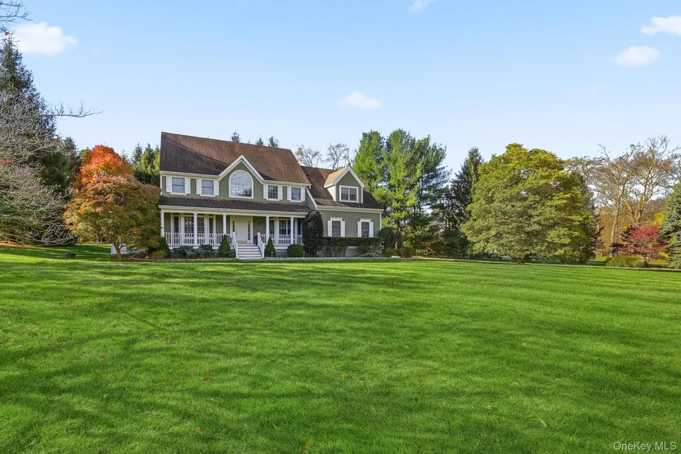 Unit for sale at 4 Fairview Court, Lewisboro, NY 10518