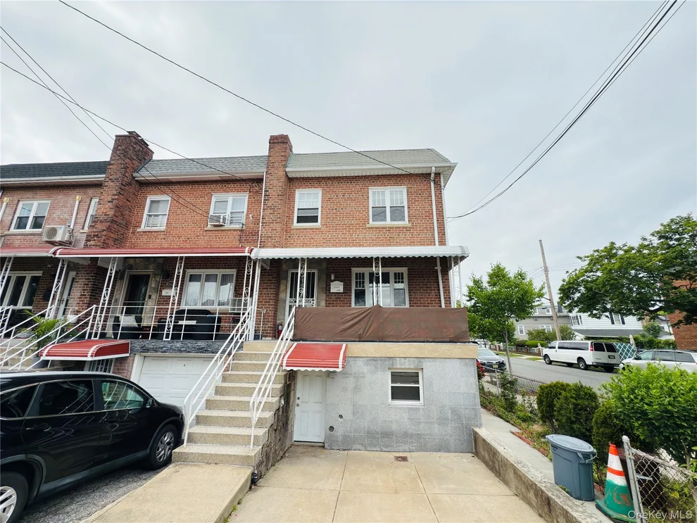 Unit for sale at 2943 Waterbury Avenue, New York, NY 10461