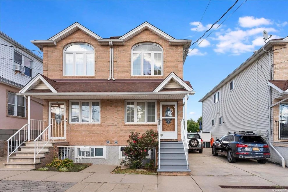 Unit for sale at 245 Norway Avenue, New York, NY 10305