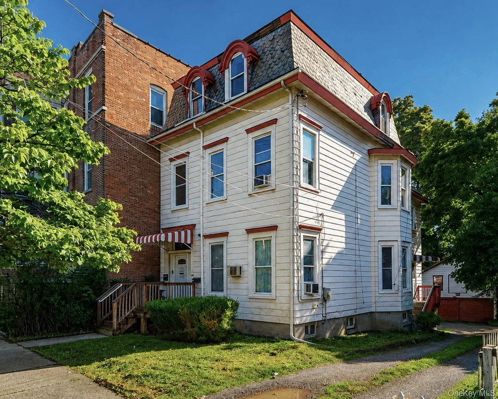 Unit for sale at 86 S Hamilton, Poughkeepsie, NY 12601