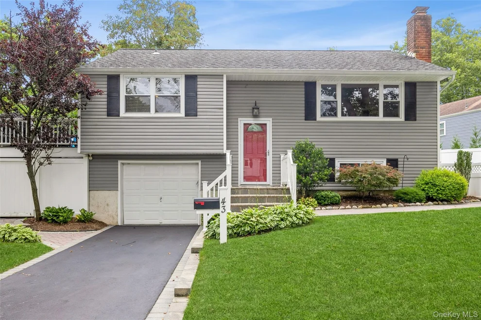 Unit for sale at 43 Ripley Drive, Huntington, NY 11768