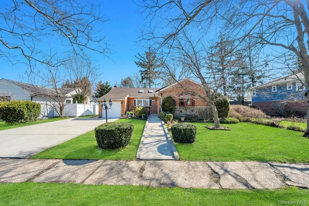 Unit for sale at 96 Rosedale Road, Hempstead, NY 11581