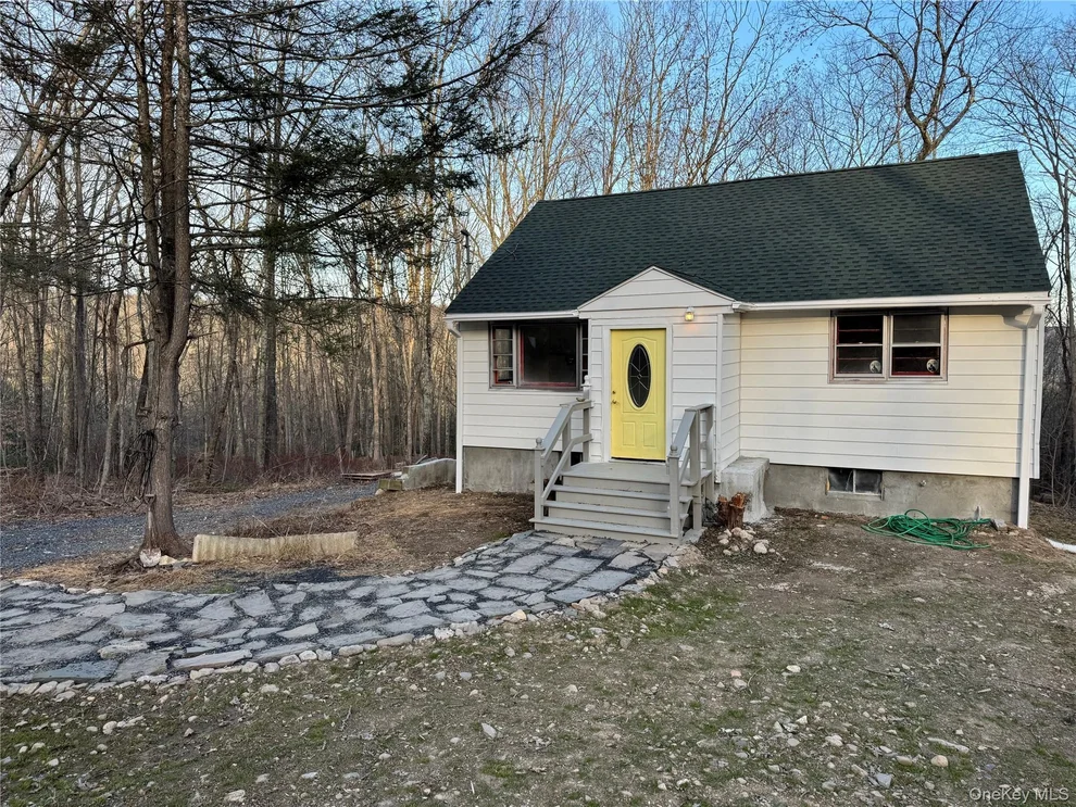 Unit for sale at 7 Fern Trail, Mamakating, NY 12790