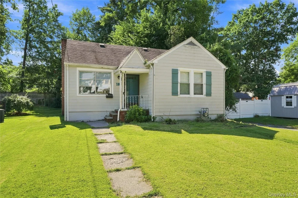 Unit for sale at 18 Underhill Avenue, Poughkeepsie, NY 12601