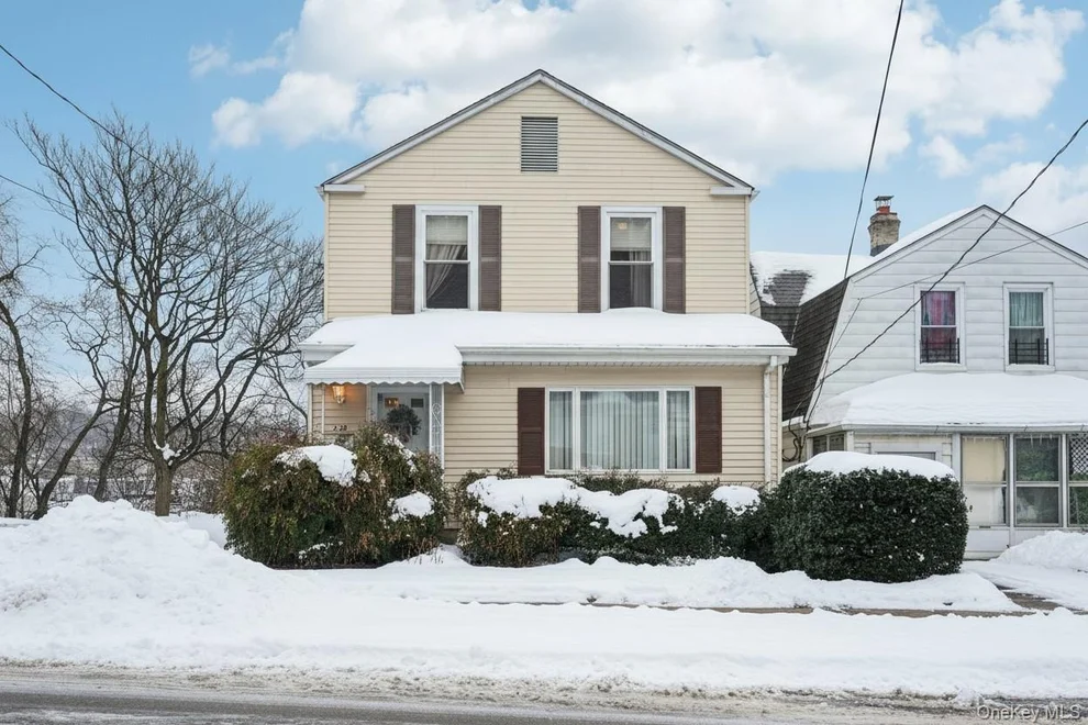 Unit for sale at 238 Woodland Avenue, Yonkers, NY 10703