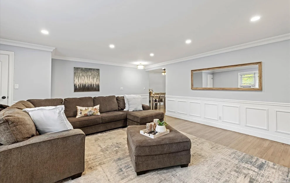 Unit for sale at 1600 Grand Ave, Hempstead, NY 11510