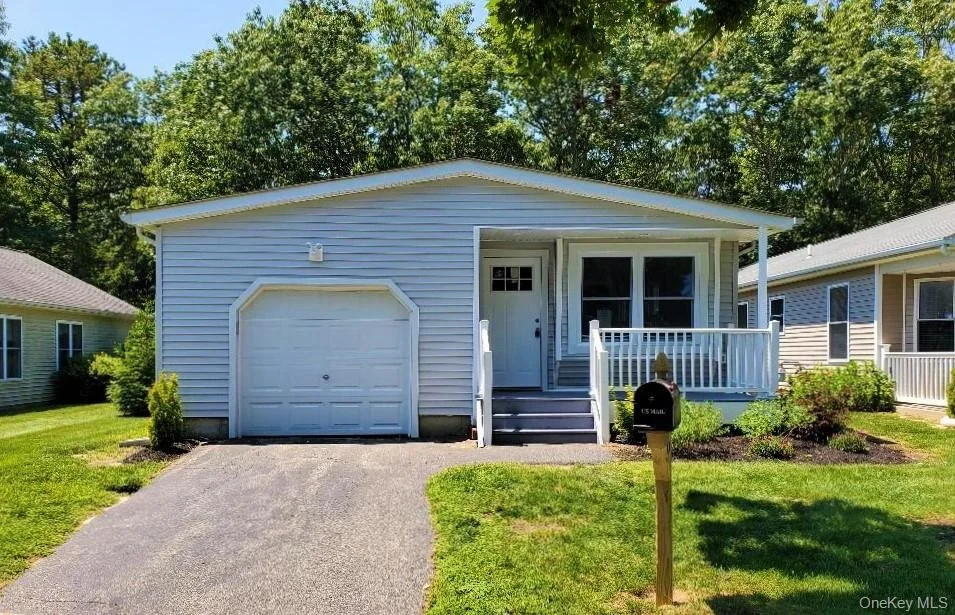 Unit for sale at 201 Village Circle W, Brookhaven, NY 11949