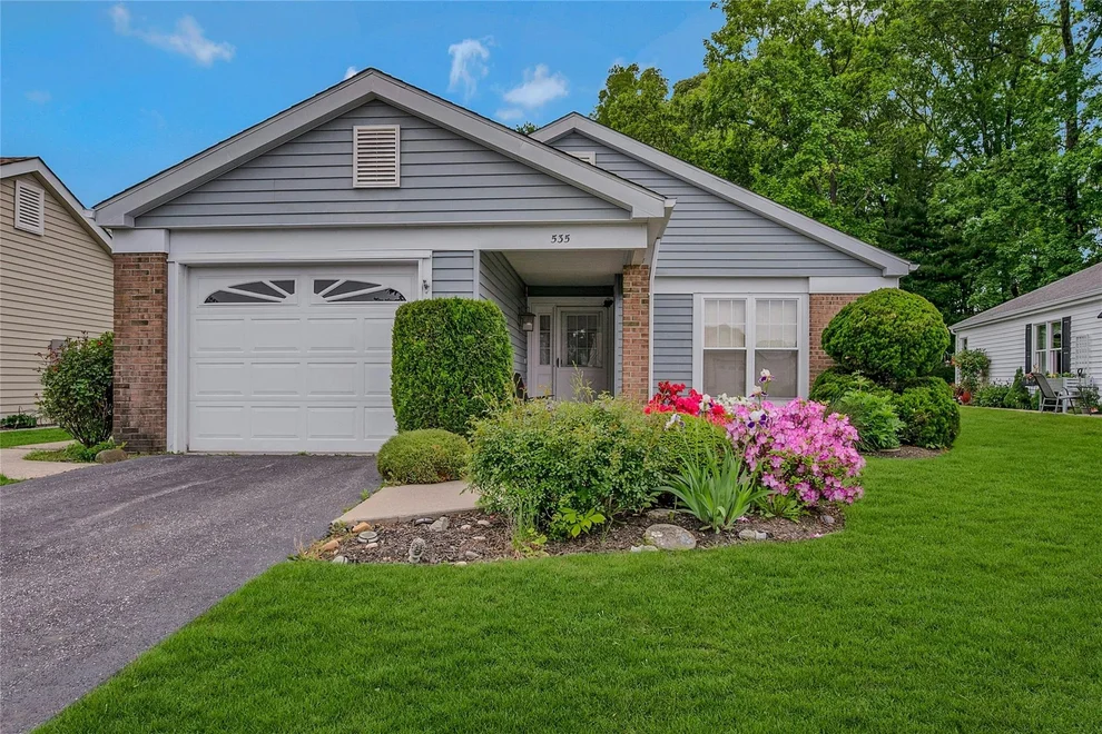 Unit for sale at 535 Stratford Lane, Brookhaven, NY 11961