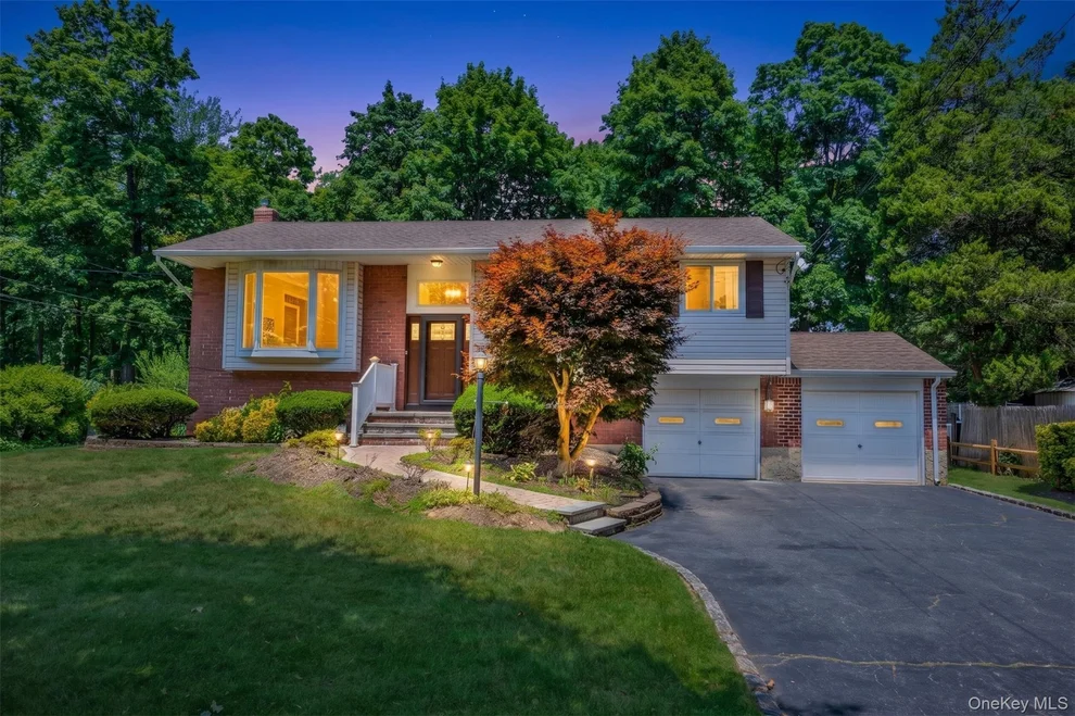 Unit for sale at 259 Burr Road, Huntington, NY 11731