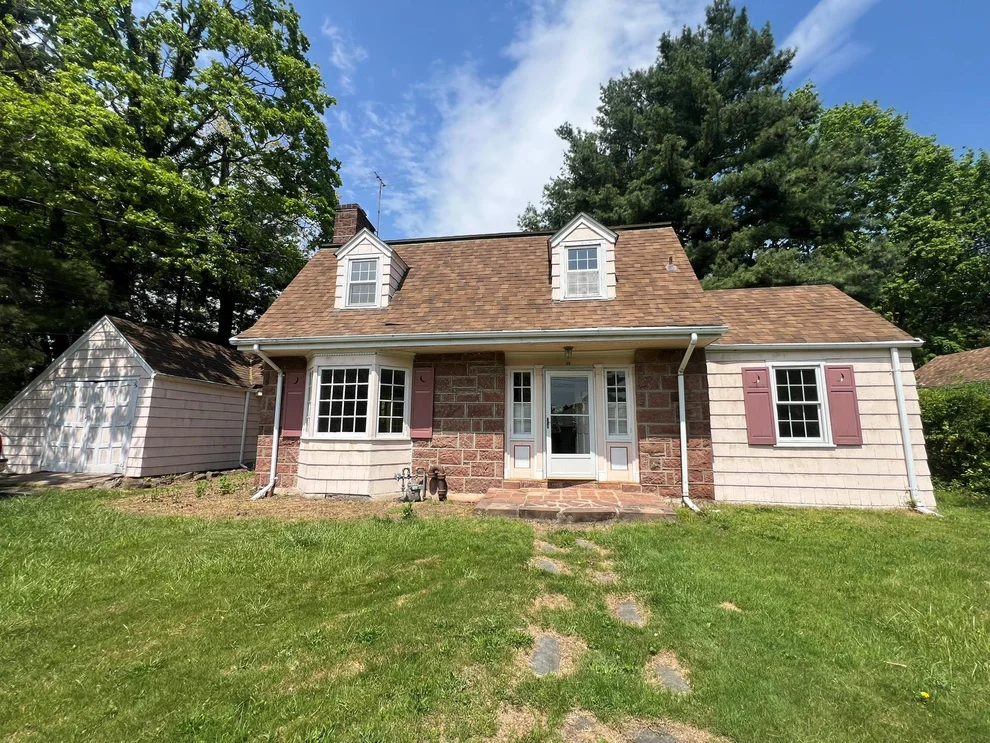 Unit for sale at 35 Smith Avenue, Orangetown, NY 10960