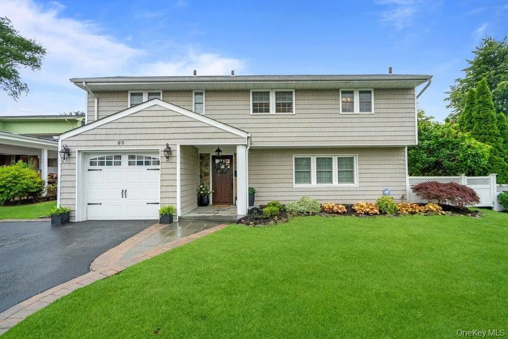 Unit for sale at 80 Joyce Road, Oyster Bay, NY 11803