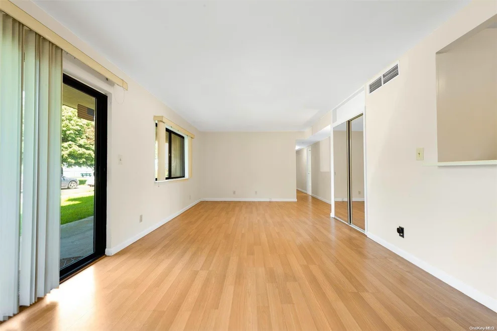 Unit for sale at 5-10 115th Street, College Point, NY 11356
