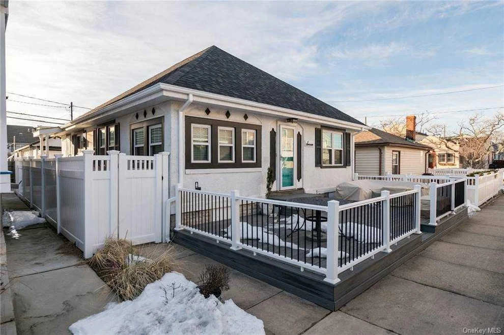 Unit for sale at 7 November Walk, Hempstead, NY 11561