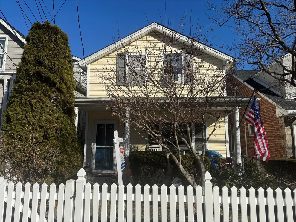 Unit for sale at 792 Mile Square Road, Yonkers, NY 10704