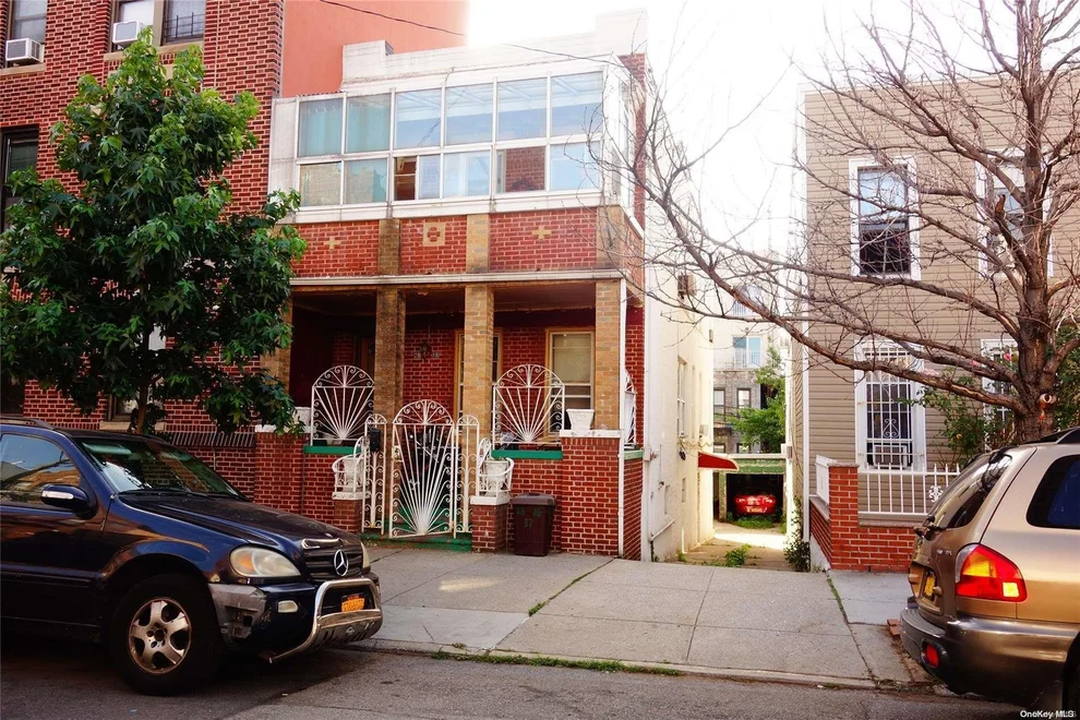 Unit for sale at 28-16 37th Street, New York, NY 11103