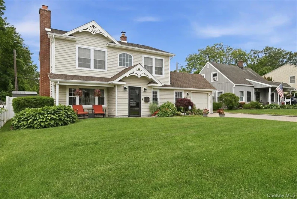 Unit for sale at 16 Penny Lane, Hempstead, NY 11756