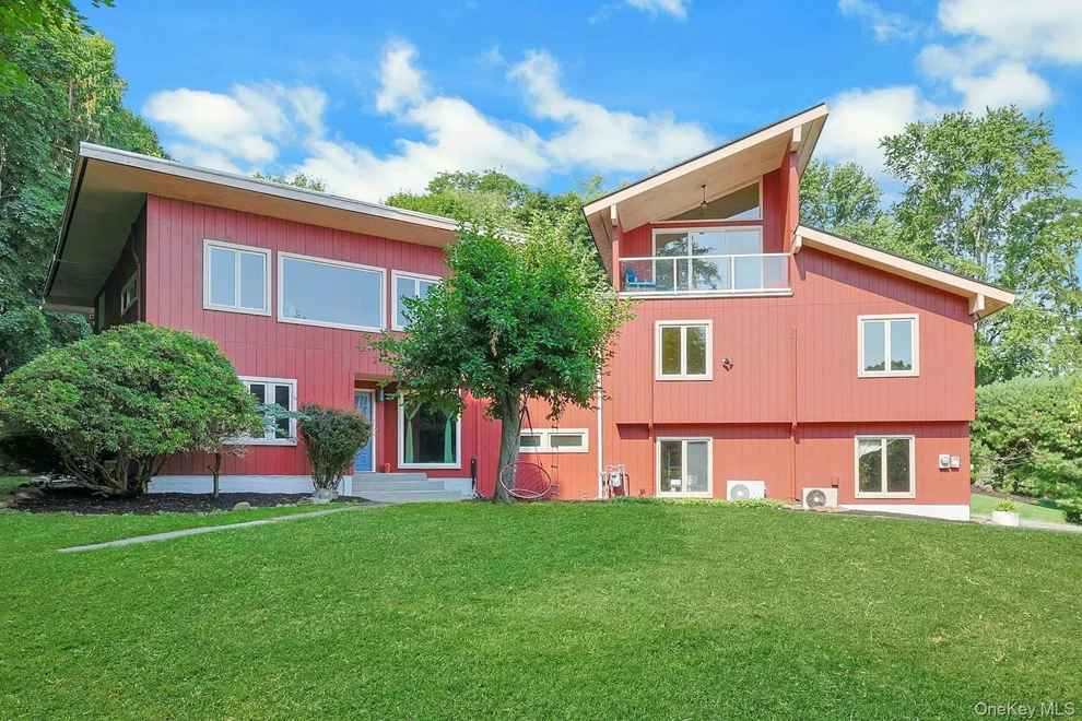 Unit for sale at 6 Grandview Avenue, Cornwall, NY 12520