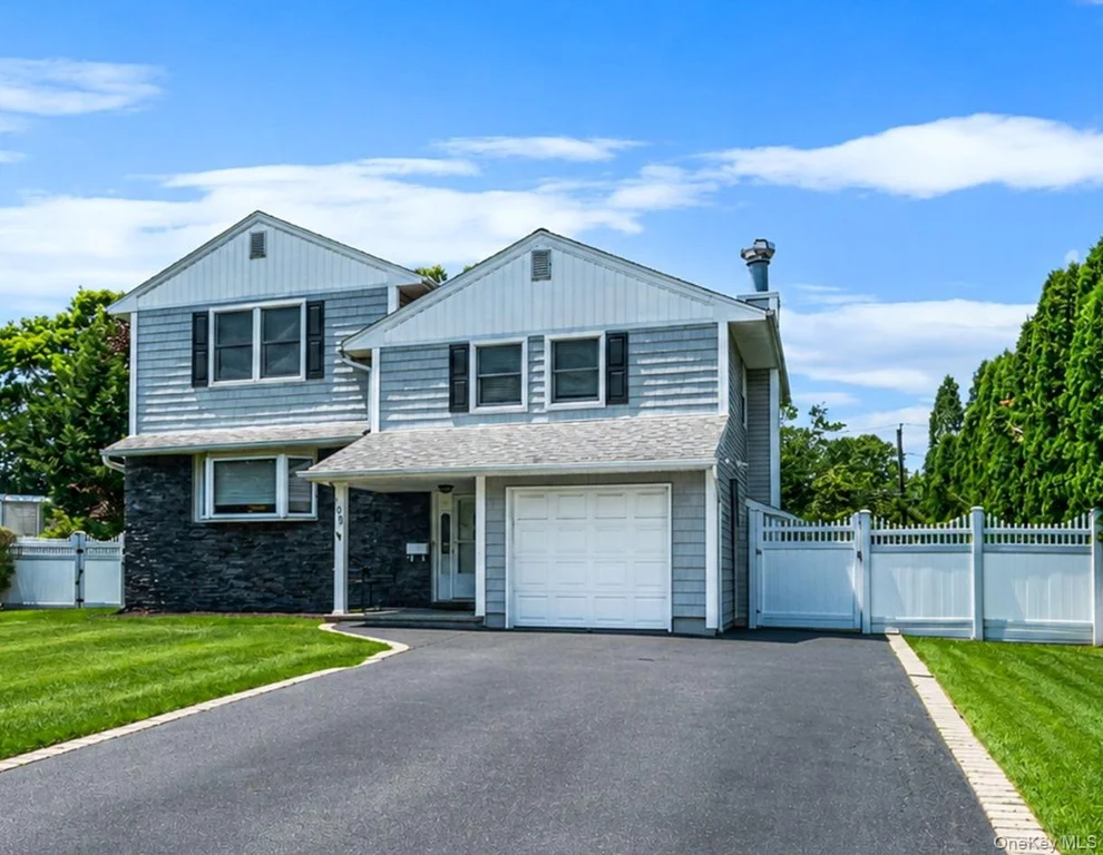 Unit for sale at 108 Keswick Drive, Islip, NY 11730