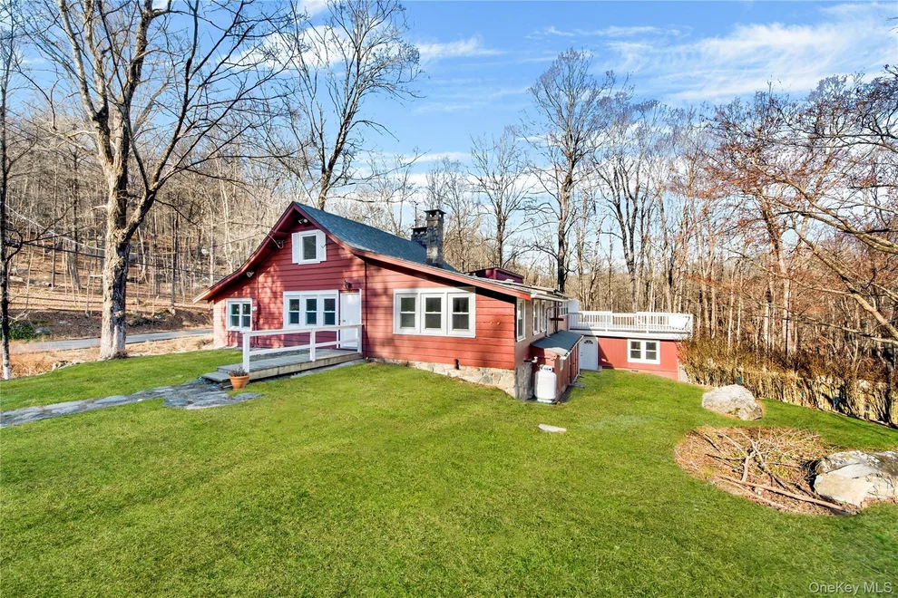 Unit for sale at 690 Gipsy Trail Road, Kent, NY 10512