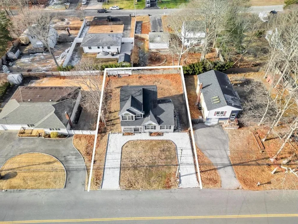 Unit for sale at 86 Lexington Road, Brookhaven, NY 11967