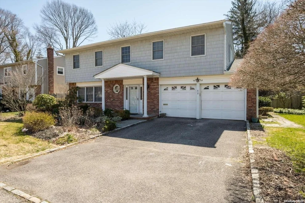 Unit for sale at 52 Knott Drive, Oyster Bay, NY 11542