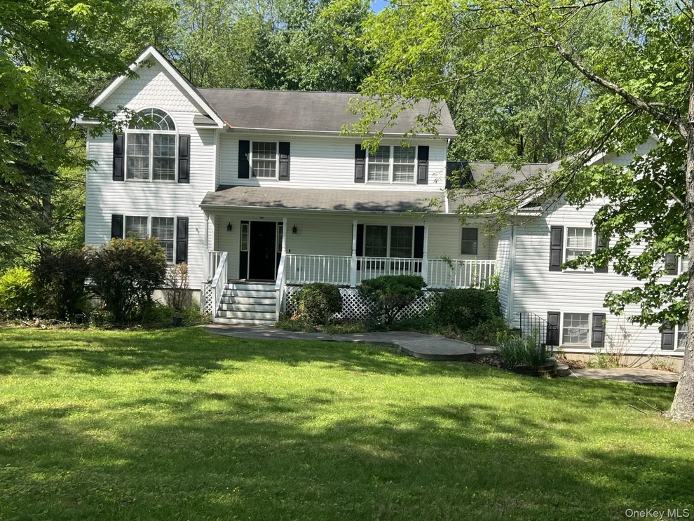 Unit for sale at 63 Station Road, Blooming Grove, NY 12577