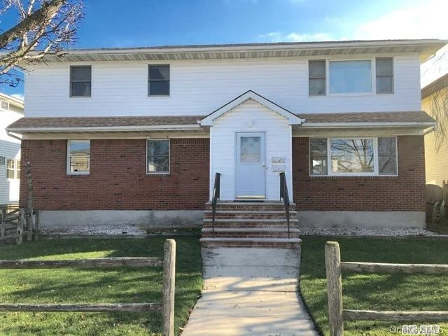 Unit for sale at 12 5th Avenue, Hempstead, NY 11518