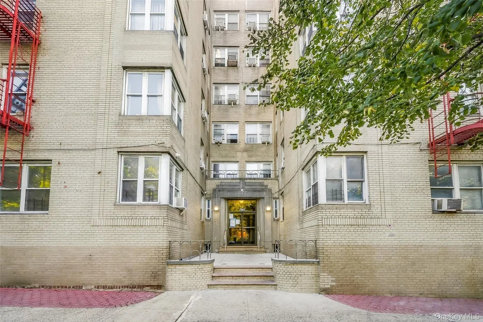 Unit for sale at 2160 Bronx Park E, New York, NY 10462