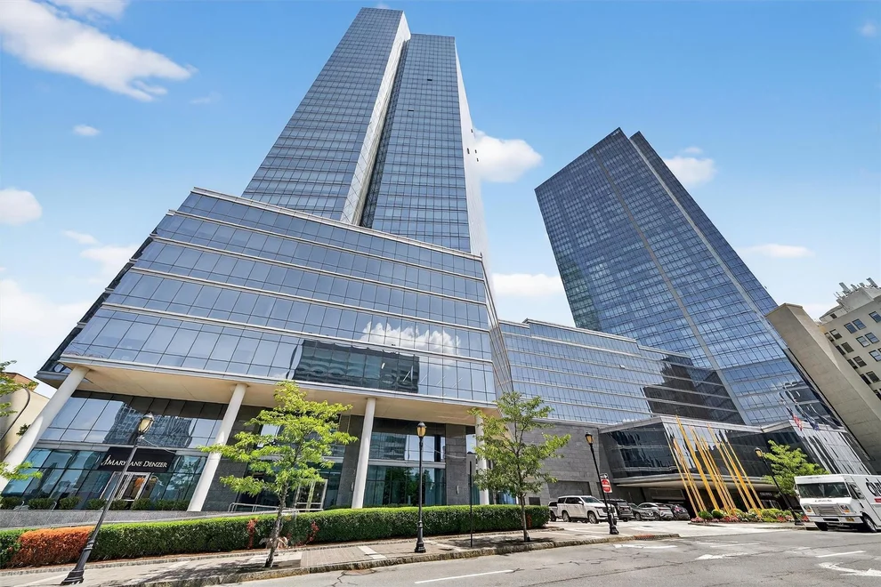Unit for sale at 5 Renaissance Square, White Plains, NY 10601