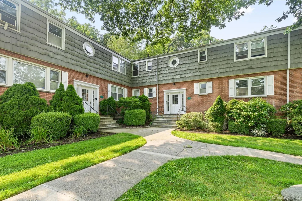 Unit for sale at 907 Palmer Avenue, Mamaroneck, NY 10543