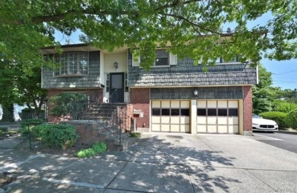 Unit for sale at 11 Edwards Place, Hempstead, NY 11580