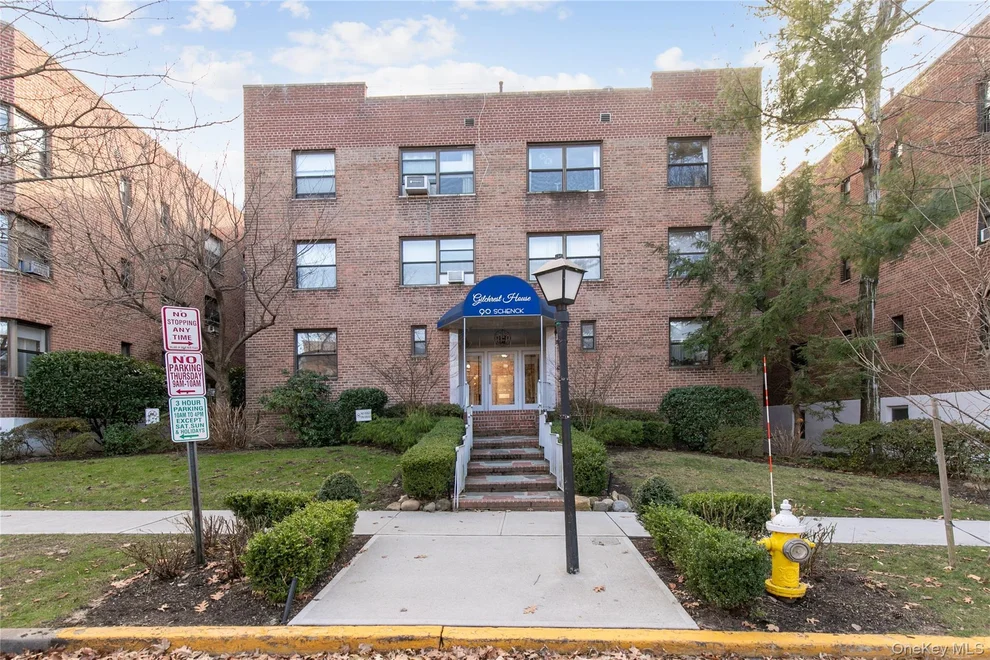 Unit for sale at 90 SCHENCK Avenue, North Hempstead, NY 11021