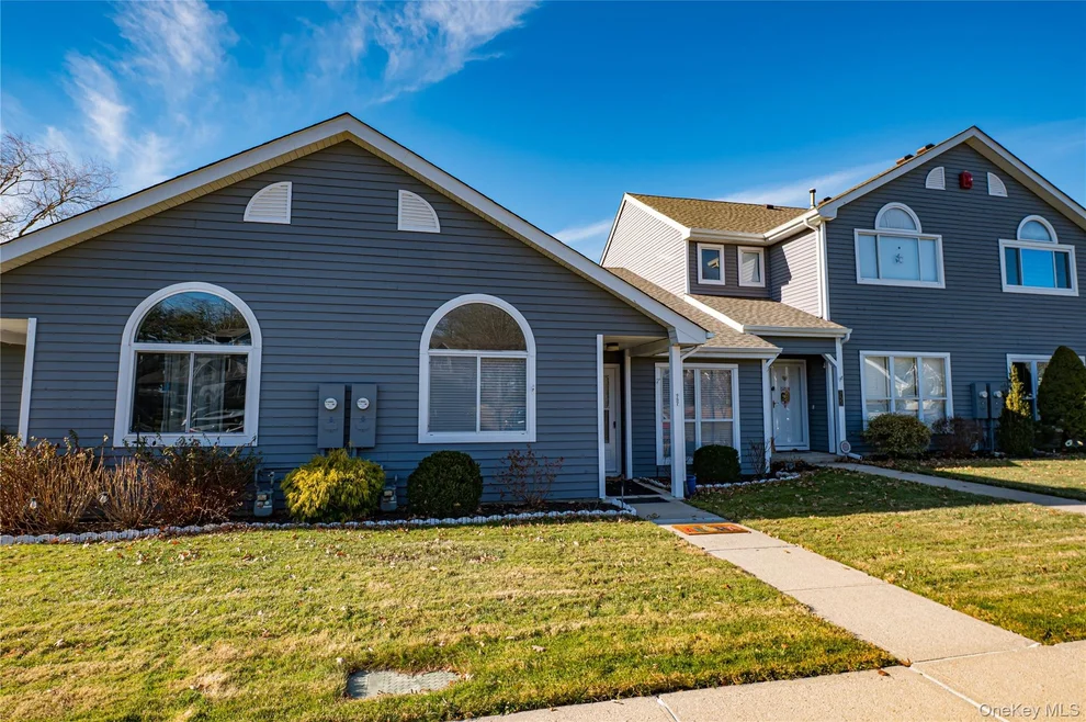 Unit for sale at 757 Spring Lake Drive, Brookhaven, NY 11953