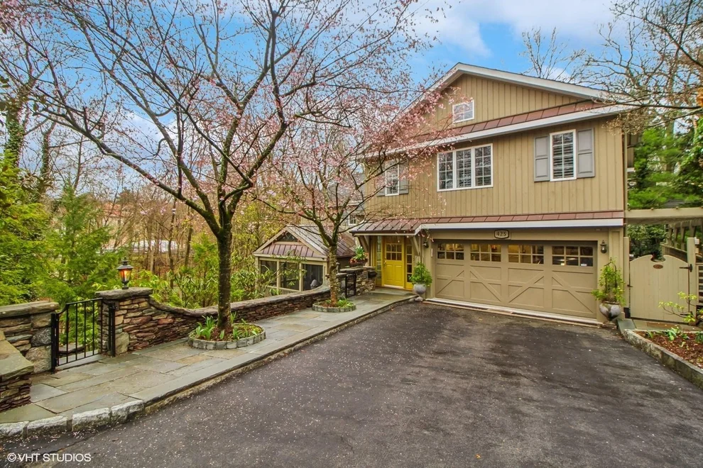 Unit for sale at 425 Soundview Avenue, Mamaroneck, NY 10543