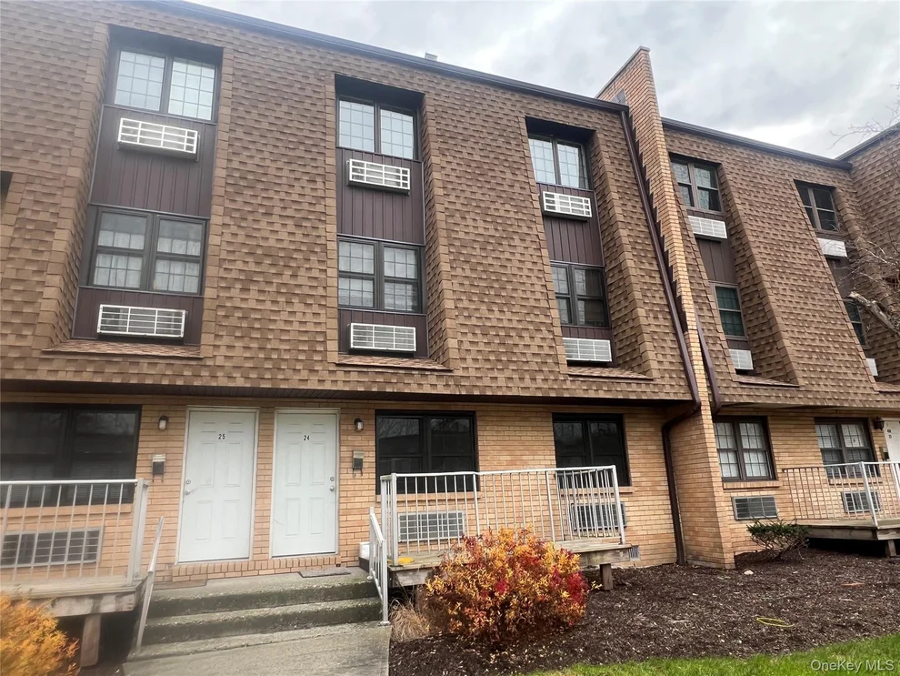 Unit for sale at 408 Carpenter Avenue, Newburgh (City), NY 12550