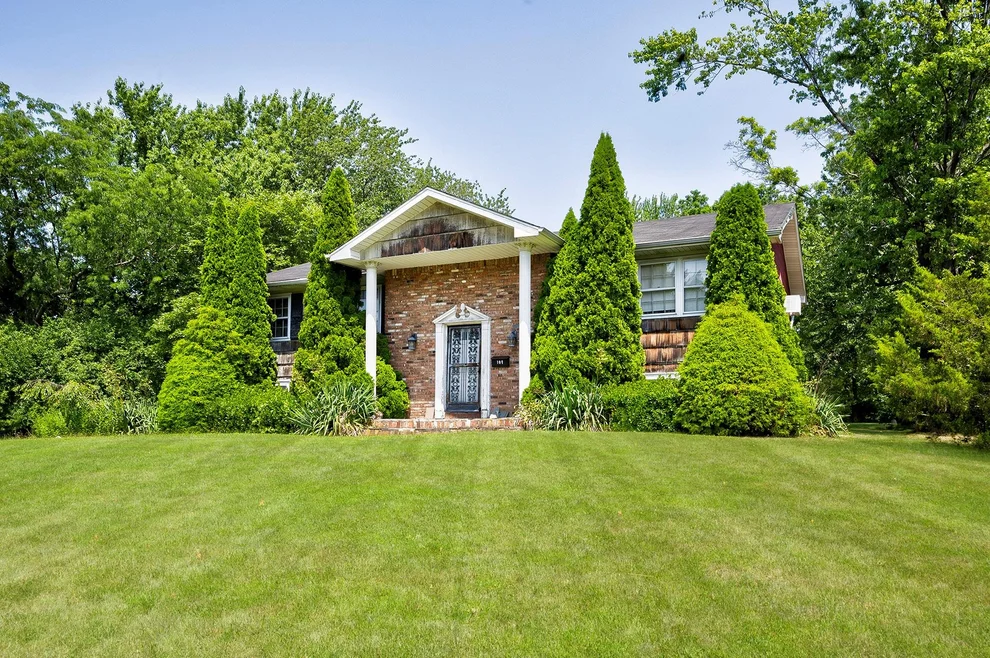 Unit for sale at 107 Caramel Road, Smithtown, NY 11725